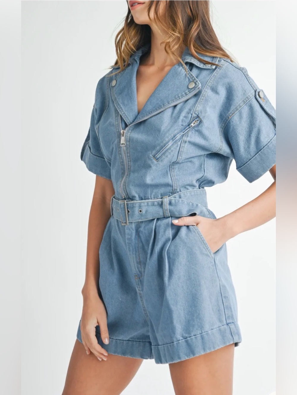 A610. Mable Light Wash Denim Short Jumpsuit Romper with Belt - Picture 4 of 6